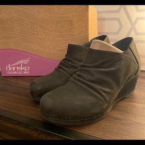 Dansko Leather Ruched Wedge Bootie